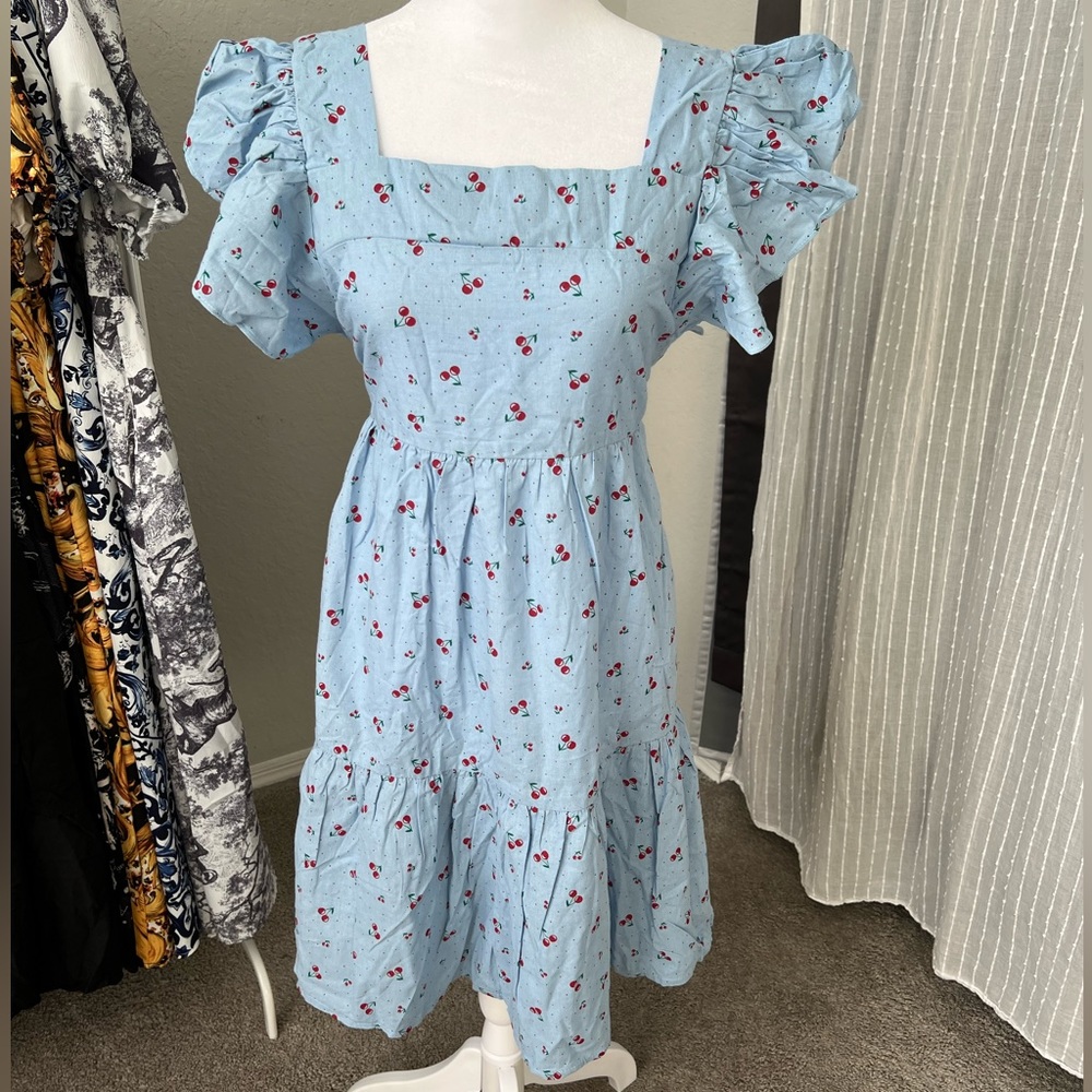 DRESS WITH BUCKET HAT